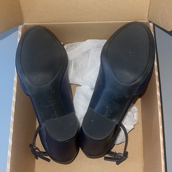 Journee Collection comfort foam Raveen pumps, Navy, Size 8M - Picture 10 of 13